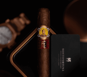 Read more about the article Bolivar Libertador & Ramon Allones Superiores LCDH Edition Review by Cigars of London