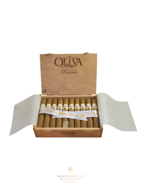 Oliva Connecticut Reserva Robusto - Box 20